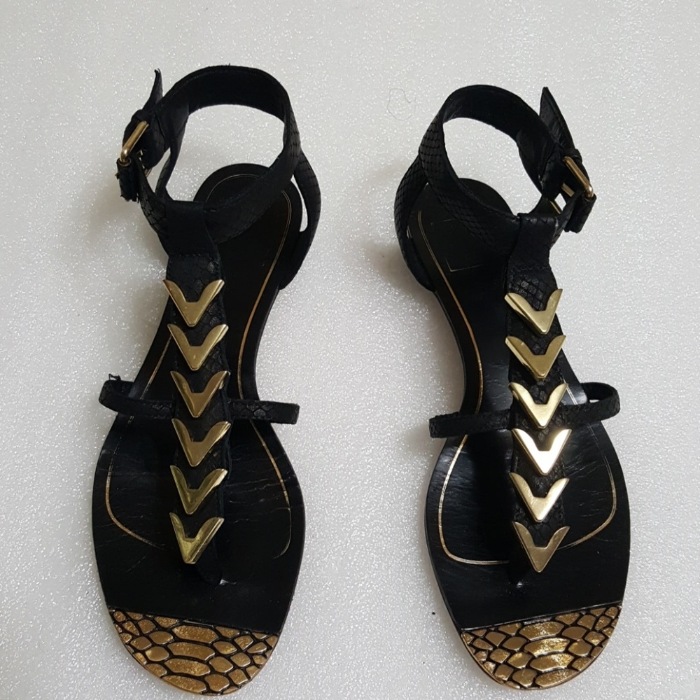 🎈DOLCE VITA🎈women's strappy sandal size 7.5